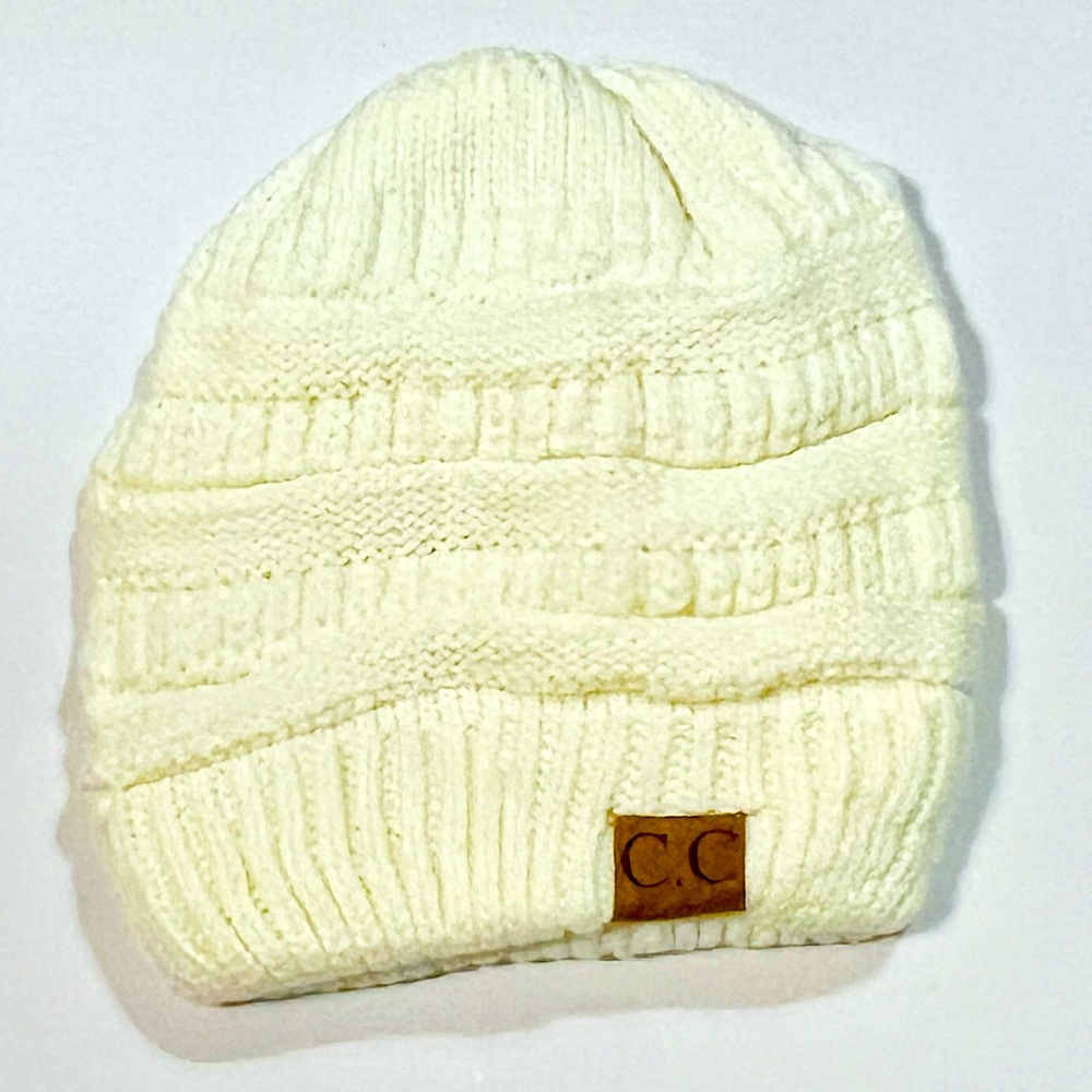 CC Ponytail Beanie Knit Cap New Never Worn Cream